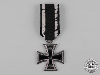 germany,_imperial._a_pair_of1914_iron_crosses_c19-3219