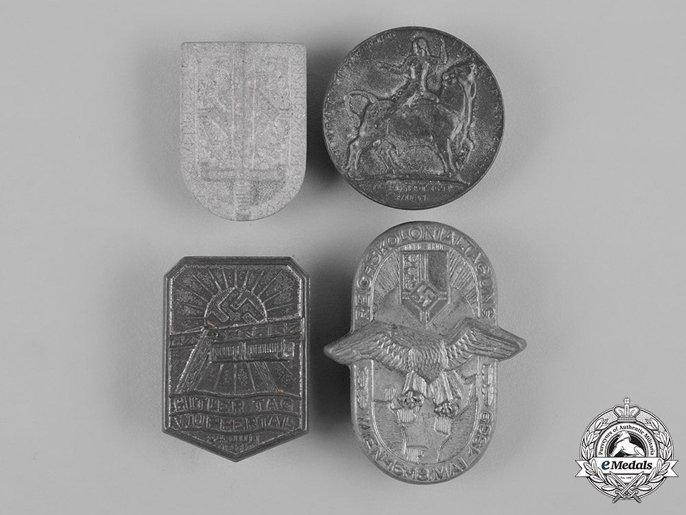 germany,_third_reich._a_lot_of_third_reich_period_badges_c19-3252