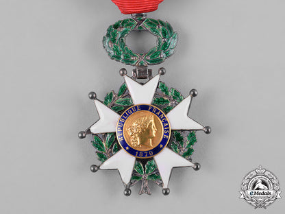 canada._a_dso_group_to_major_george_alton_cline_mid,_officer_commanding_of_canadian_corps_headquarters_signal_company_c19-3268