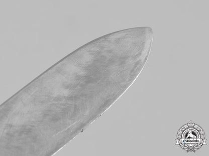 germany,_luftwaffe._a_fallschirmjäger_gravity_knife,_by_smf_solingen_c19-3434_1