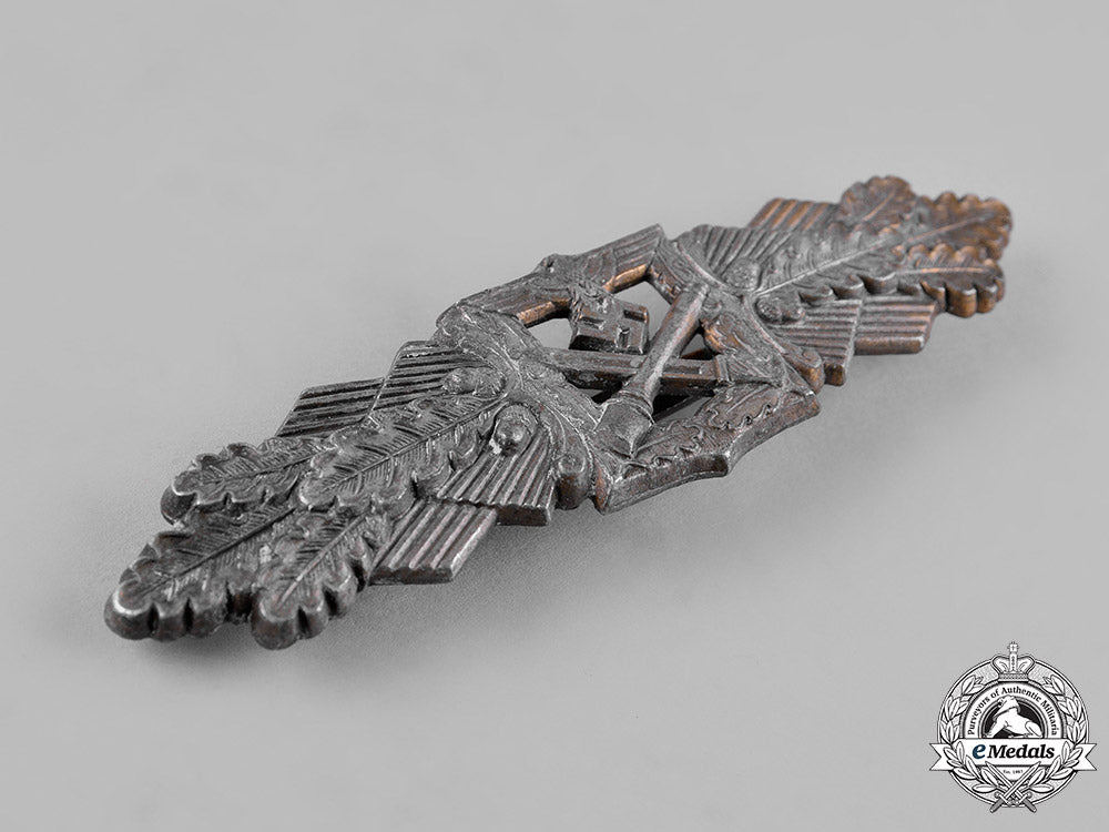 germany,_wehrmacht._a_close_combat_clasp,_bronze_grade,_by_funcke&_brüninghaus_c19-3445