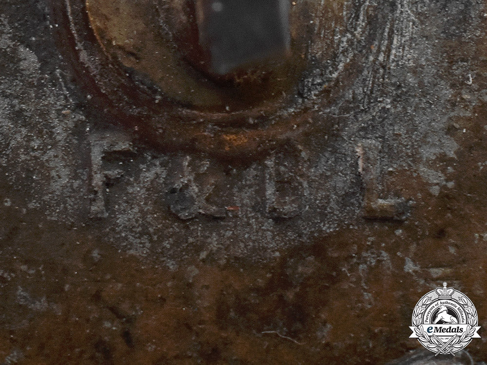germany,_wehrmacht._a_close_combat_clasp,_bronze_grade,_by_funcke&_brüninghaus_c19-3449