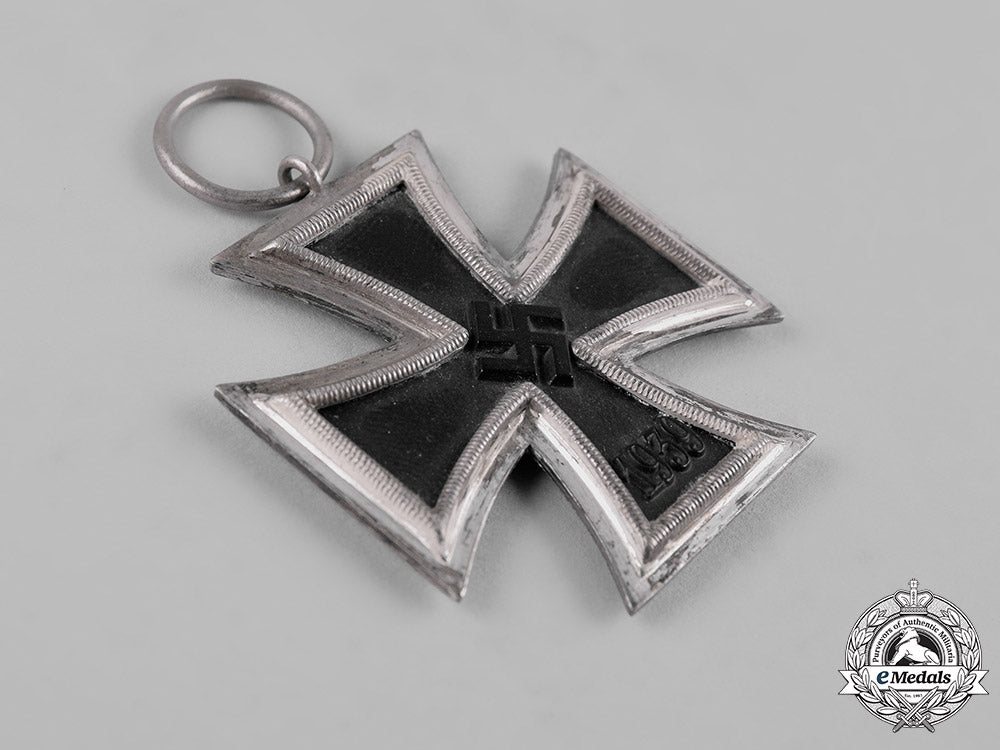 germany,_wehrmacht._a1939_iron_cross_ii_class_by_arbeitsgemeinschaft_für_heeresbedarf_c19-3464