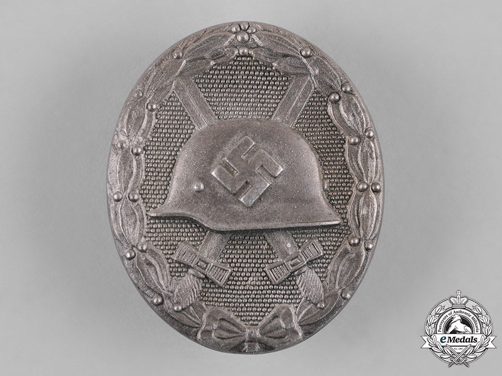 germany,_wehrmacht._a_wound_badge_in_silver_by_klein&_quenzer_c19-3553