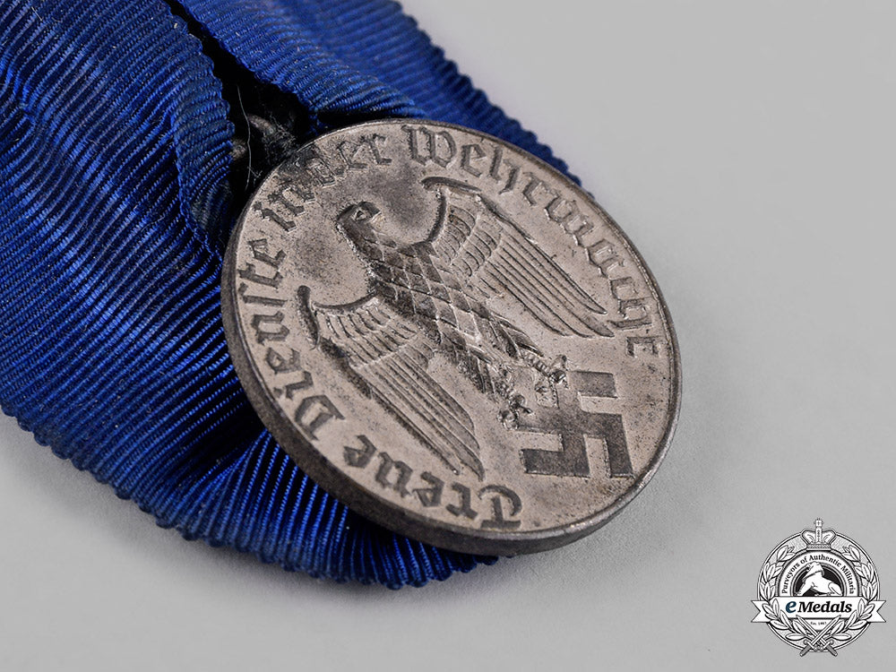 germany,_wehrmacht._a_pair_of_wehrmacht_service_medals_c19-3589_1