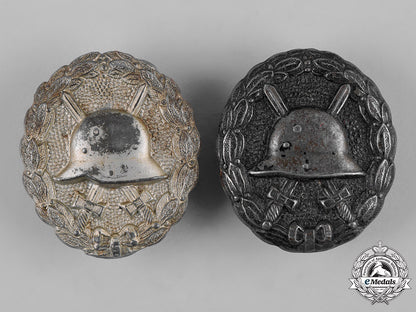 germany,_imperial._a_pair_of_first_war_wound_badges_c19-3616