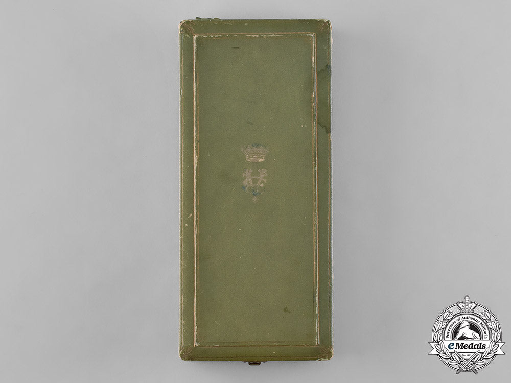 italy,_kingdom._an_order_of_st._maurice_and_st._lazarus,_grand_cross_case,_by_viot_and_buronzo_c19-3783_1_1
