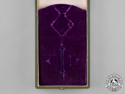 italy,_kingdom._an_order_of_st._maurice_and_st._lazarus,_grand_cross_case,_by_viot_and_buronzo_c19-3785_1_1