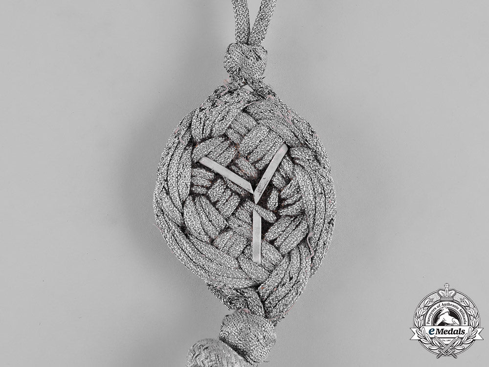 germany,_heer._a_first_model_army_marksman_lanyard,_grade_iii_c19-3868