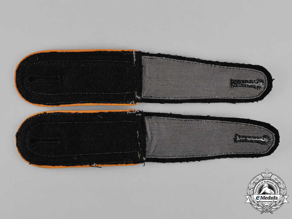 germany,_waffen-_ss._a_pair_of_reconnaissance/_cavalry_ss-_scharführer_shoulder_straps_c19-387_1