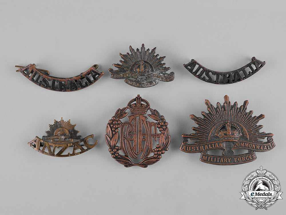 australia._lot_of_six_badges_c19-4156