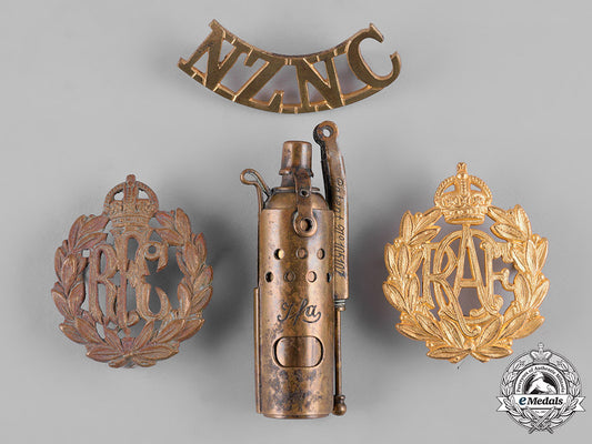 austria,_canada,_new_zealand,_united_kingdom._lot_of_three_badges_and_one_cigarette_lighter_c19-4178