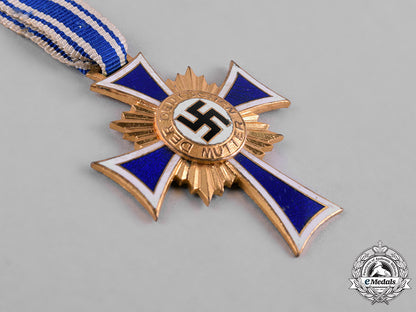 germany,_third_reich._a_cased_honour_cross_of_the_german_mother,_gold_grade,_by_ziemer&_söhne_c19-421