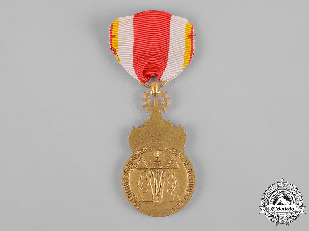 laos,_kingdom._a_combat_veteran's_medal_c19-4225