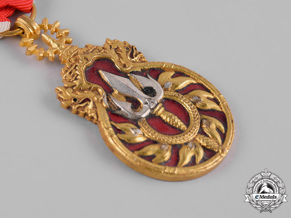 laos,_kingdom._a_combat_veteran's_medal_c19-4228
