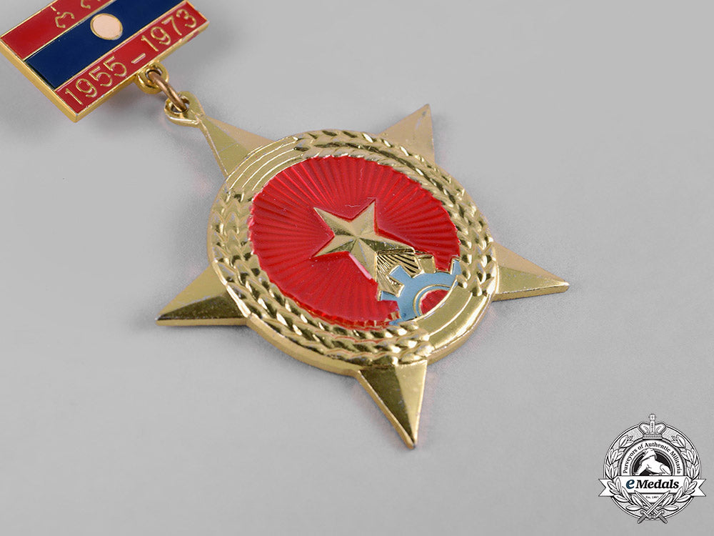 laos,_democratic_republic._a_medal_for_resistance_against_the_americans1955-1973_c19-4250