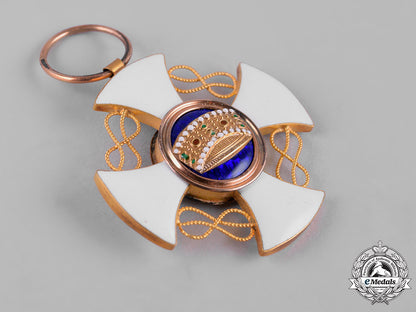 italy,_kingdom._an_order_of_the_crown_of_italy_in_gold,_v_class_knight_with_case_c19-4289