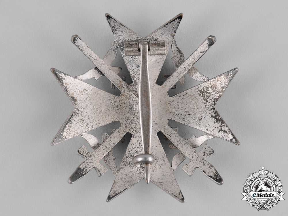 germany,_wehrmacht._a_spanish_cross_in_silver_with_swords_by_berg&_nolte_c19-4307_1_1