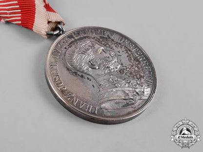austria,_empire._a_lot_of_six_medals&_awards_c19-4370_1