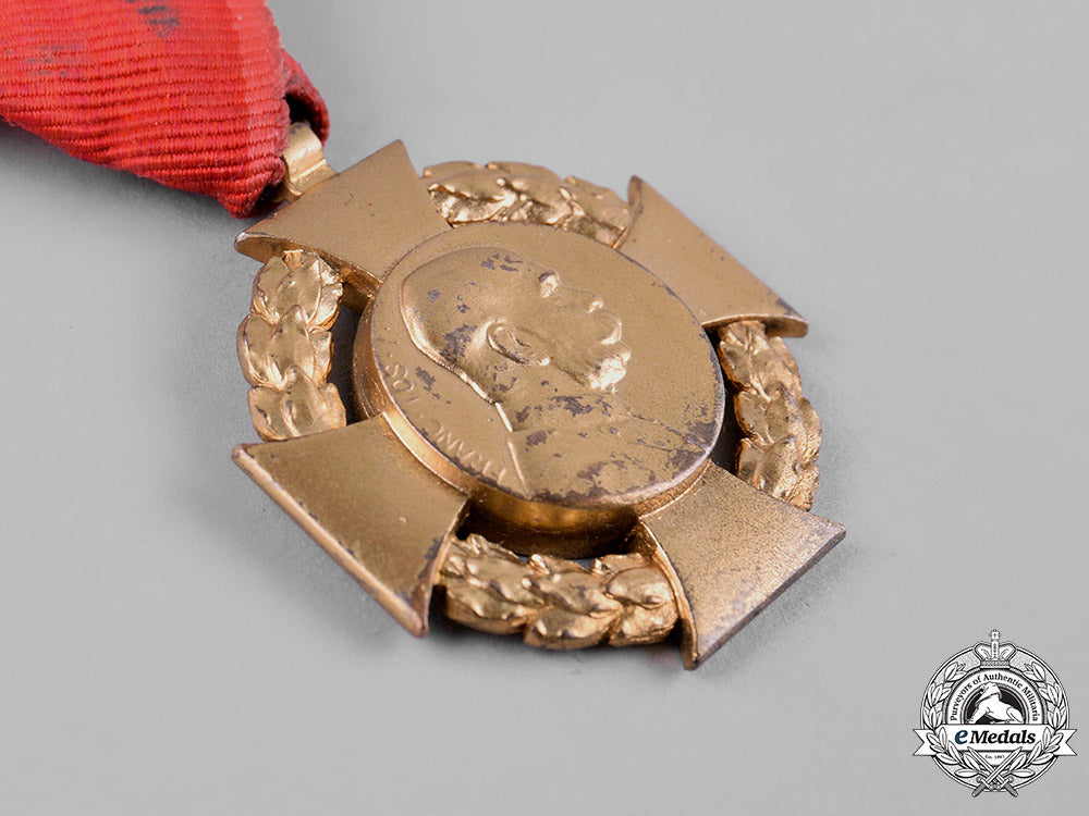 austria,_imperial._a_lot_of_medals,_decorations,_and_awards_c19-4487