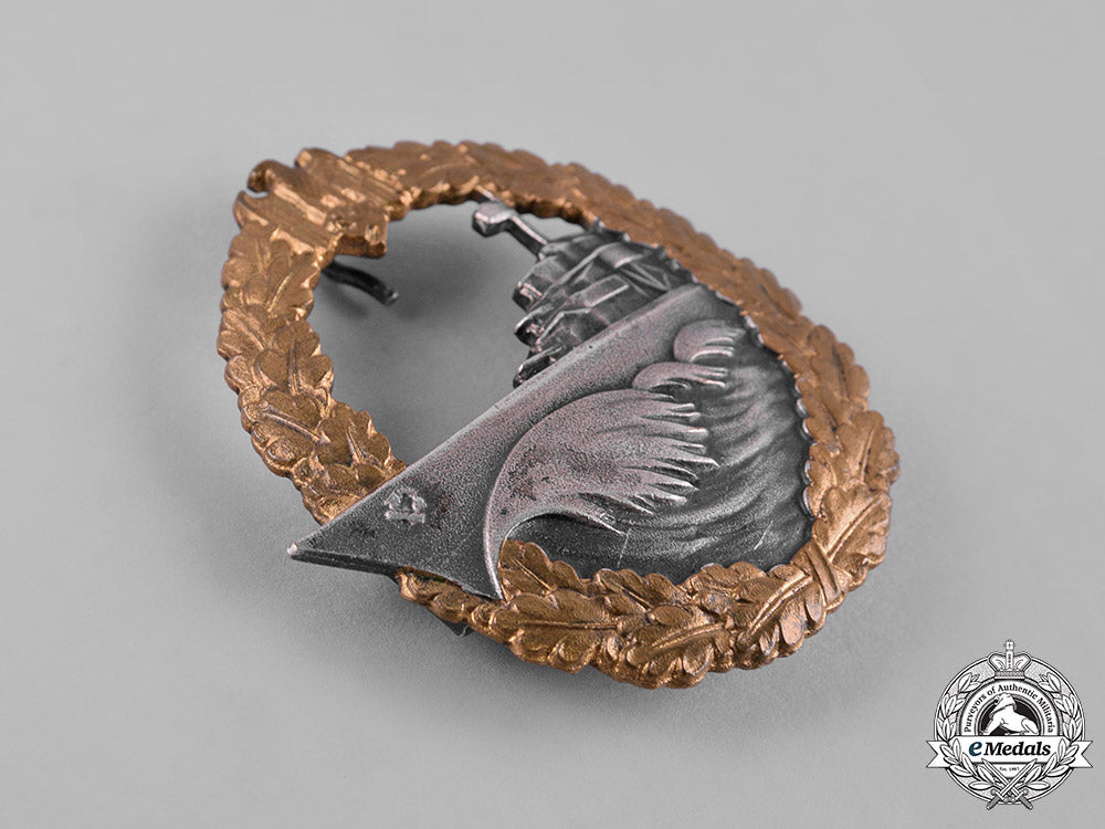 germany,_kriegsmarine._a_destroyer_war_badge,_by_schwerin_c19-466
