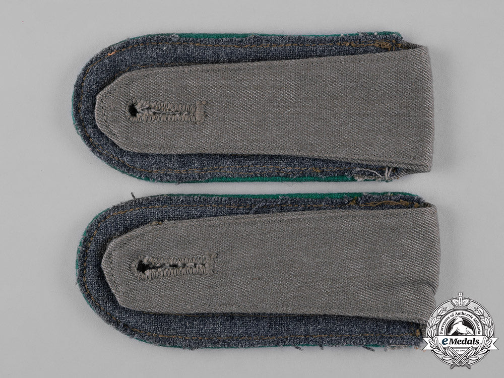 germany,_heer._a_pair_of_heer(_army)_gebirgsjäger_unteroffizier_shoulder_straps_c19-472
