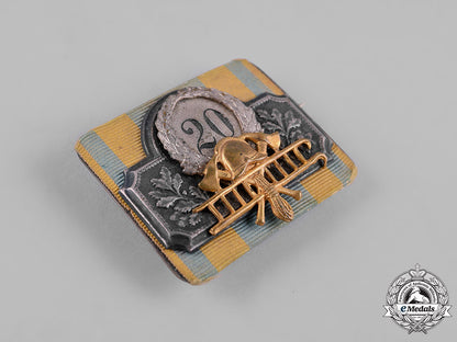 brunswick,_duchy._three_fire_brigade_long_service_bars_c19-4808_1_1