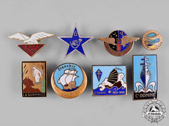France, Republic. A Lot Of Sixteen Military Insignia