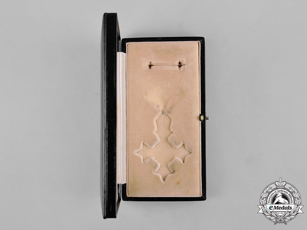 united_kingdom._a_most_excellent_order_of_the_british_empire,_military_division_officer_case,_by_the_royal_mint_c19-4878