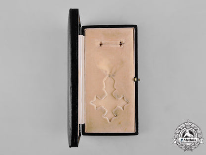 united_kingdom._a_most_excellent_order_of_the_british_empire,_military_division_officer_case,_by_the_royal_mint_c19-4878