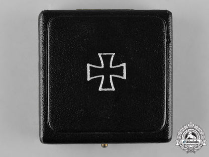 germany,_wehrmacht._a1939_iron_cross,_i_class,_with_case_c19-507