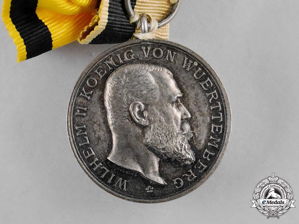 württemberg,_kingdom._a_military_merit_medal,_gold_grade_c19-5159