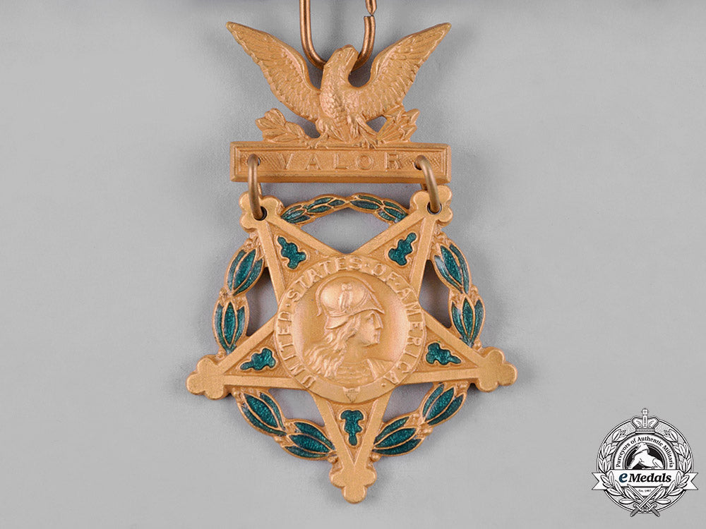 united_states._an_army_medal_of_honor,_type_vi(1964-_present)_c19-5215