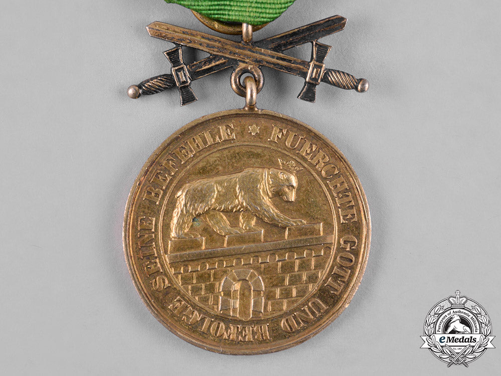 anhalt,_duchy._a_house_order_of_albert_the_bear,_golden_merit_medal_with_swords_c19-5224_1