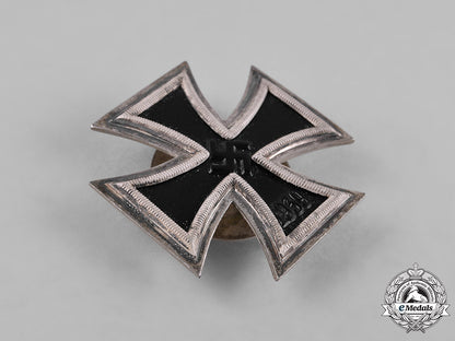 germany,_wehrmacht._a1939_iron_cross,_i_class,_with_case,_by_alois_rettenmaier_c19-535