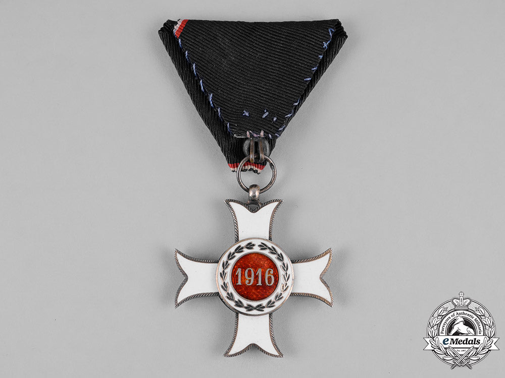 austria,_imperial._a_sovereign_order_of_the_knights_of_malta1916,_merit_cross_c19-5460