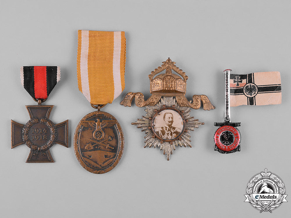 germany._a_mixed_lot_of_badges_c19-553_1_1