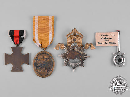 germany._a_mixed_lot_of_badges_c19-554_1_1