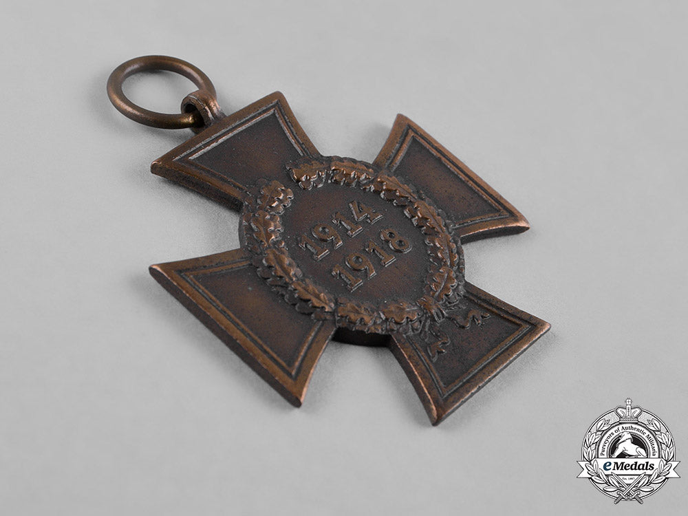 germany._a_mixed_lot_of_badges_c19-557_1_1