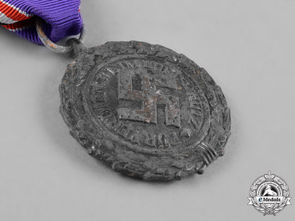 germany,_third_reich._a_lot_of_three_second_war_period_medals_c19-564