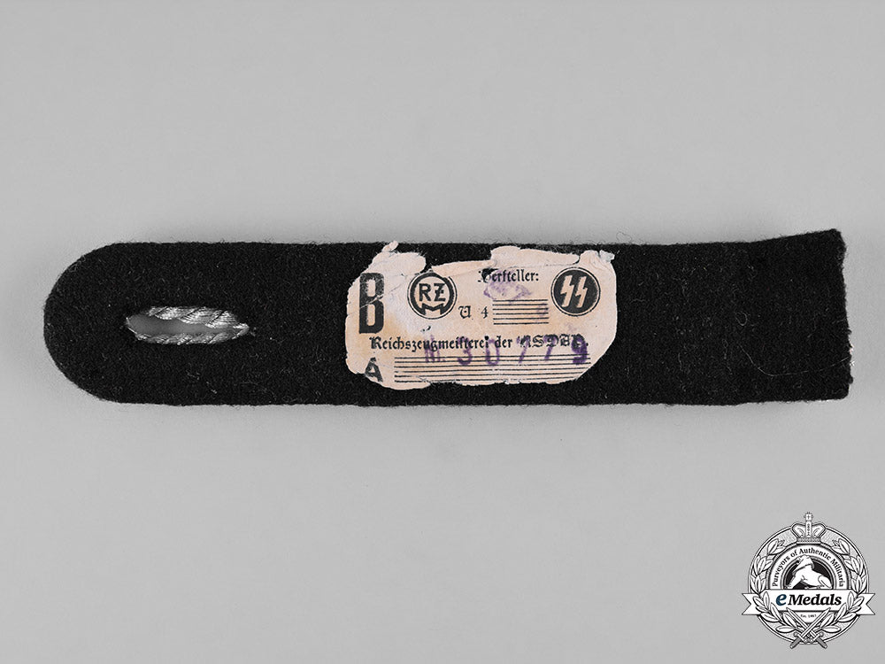 germany,_ss._a_waffen-_ss_junior_officer’s_shoulder_board_c19-5644_1_1