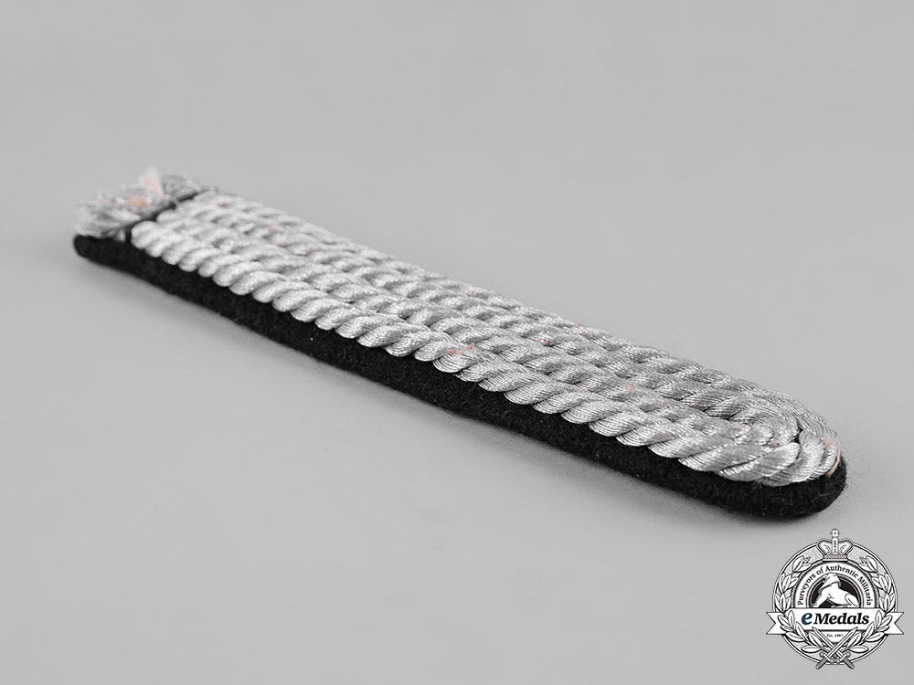 germany,_ss._a_waffen-_ss_junior_officer’s_shoulder_board_c19-5645_1_1