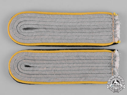 germany,_ss._a_set_of_waffen-_ss_signals_untersturmführer_shoulder_boards_c19-5657_2_1