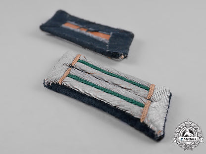 germany,_heer._a_set_of_gebirgsjäger_leutnant’s_rank_insignia_c19-5671