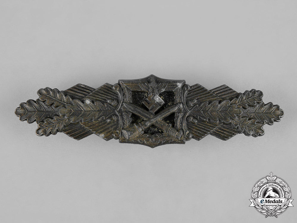 germany,_wehrmacht._a_close_combat_clasp,_bronze_grade,_by_josef_feix&_söhne_c19-5701_1