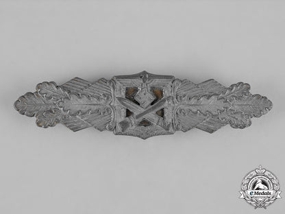 germany,_wehrmacht._a_close_combat_clasp,_silver_grade,_by_c.e._juncker_c19-5709_1_1