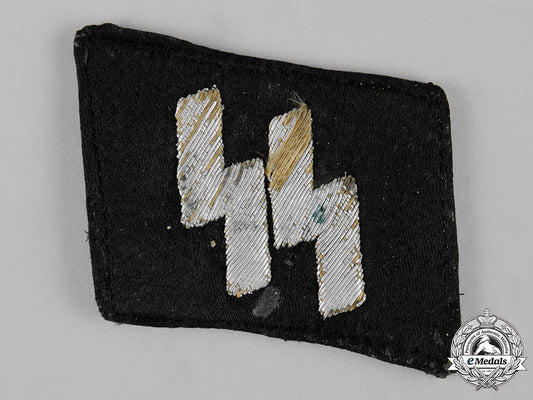 germany,_waffen-_ss._a_nco_collar_tab_c19-5746_1