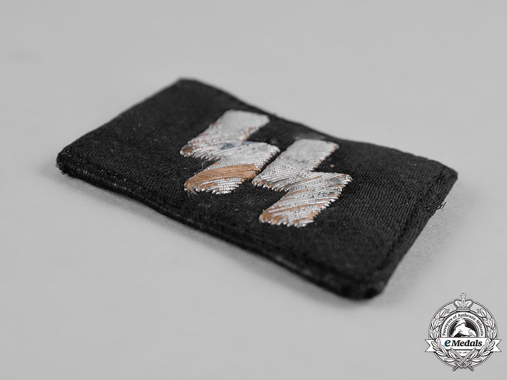 germany,_waffen-_ss._a_nco_collar_tab_c19-5748_1