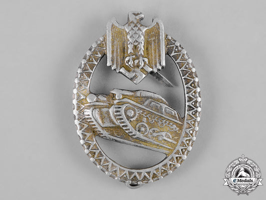 germany,_heer._an_armored_marksmanship_lanyard_badge,_by_assmann_c19-5749_1_1_1_1