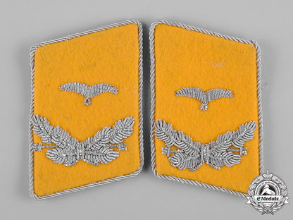 germany,_luftwaffe._a_pair_of_flight_lieutenant_rank_shoulder_boards&_collar_tabs_c19-579_2_1